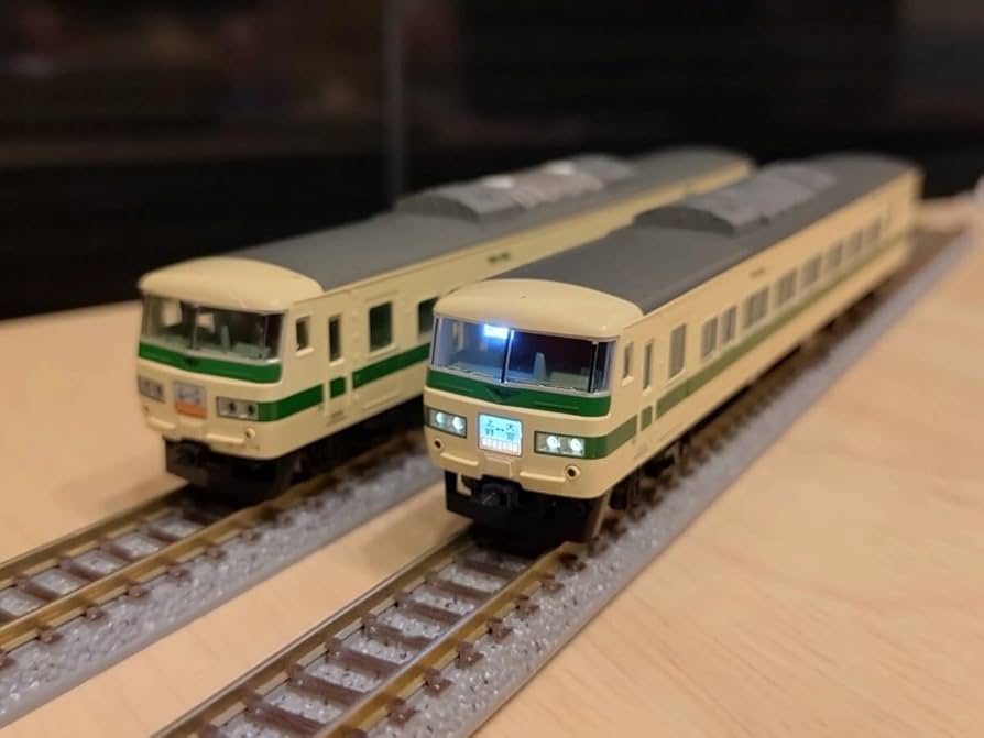 TOMIX HG 97958 JR185系 なつかしの新幹線リレー号セット TOMIX 185 0系特急電車（なつかしの新幹線リレー号）セット 品番