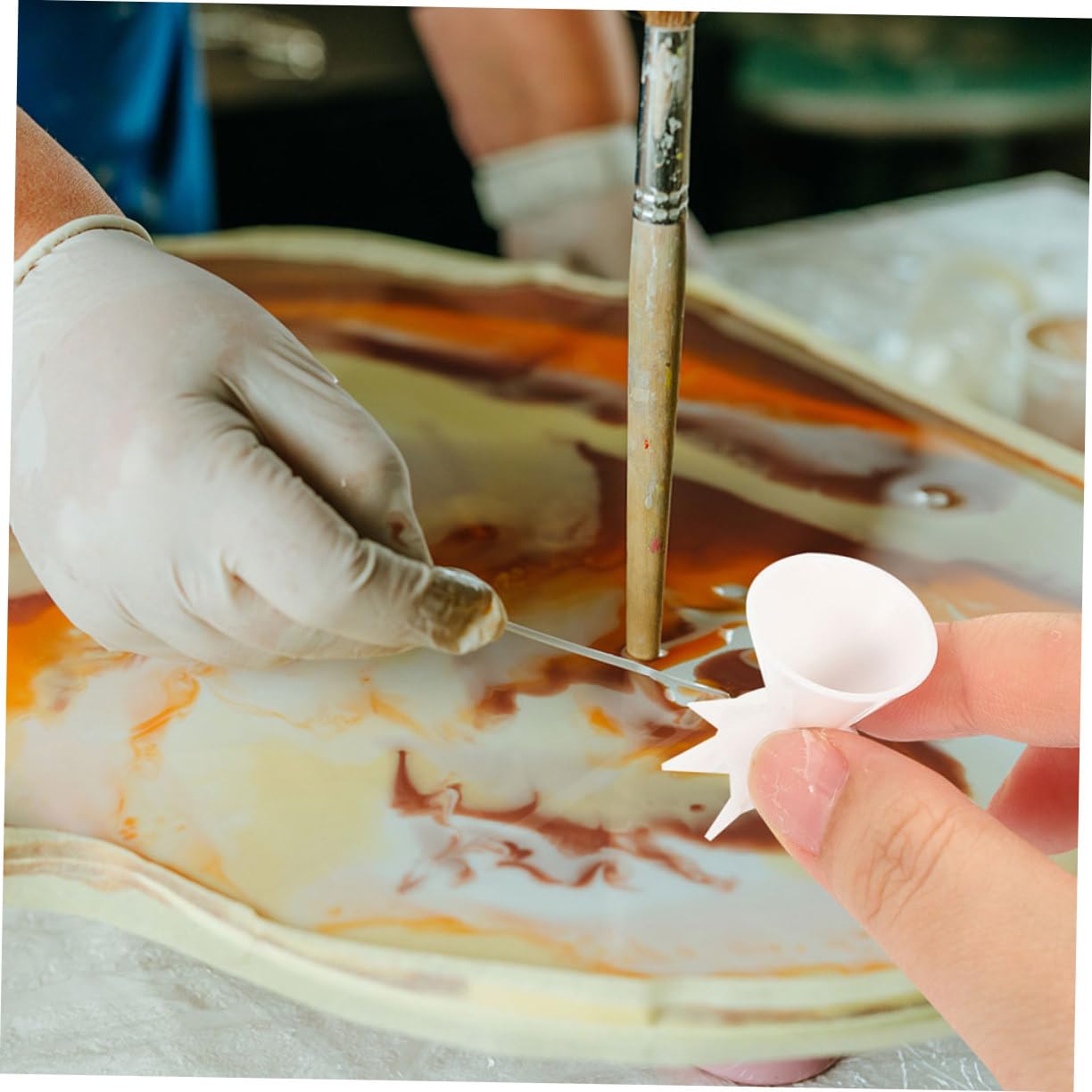 TEHAUX Paint Pouring Cup Silicone Funnel Cups for Painting Reusable Washable for Artists and Students