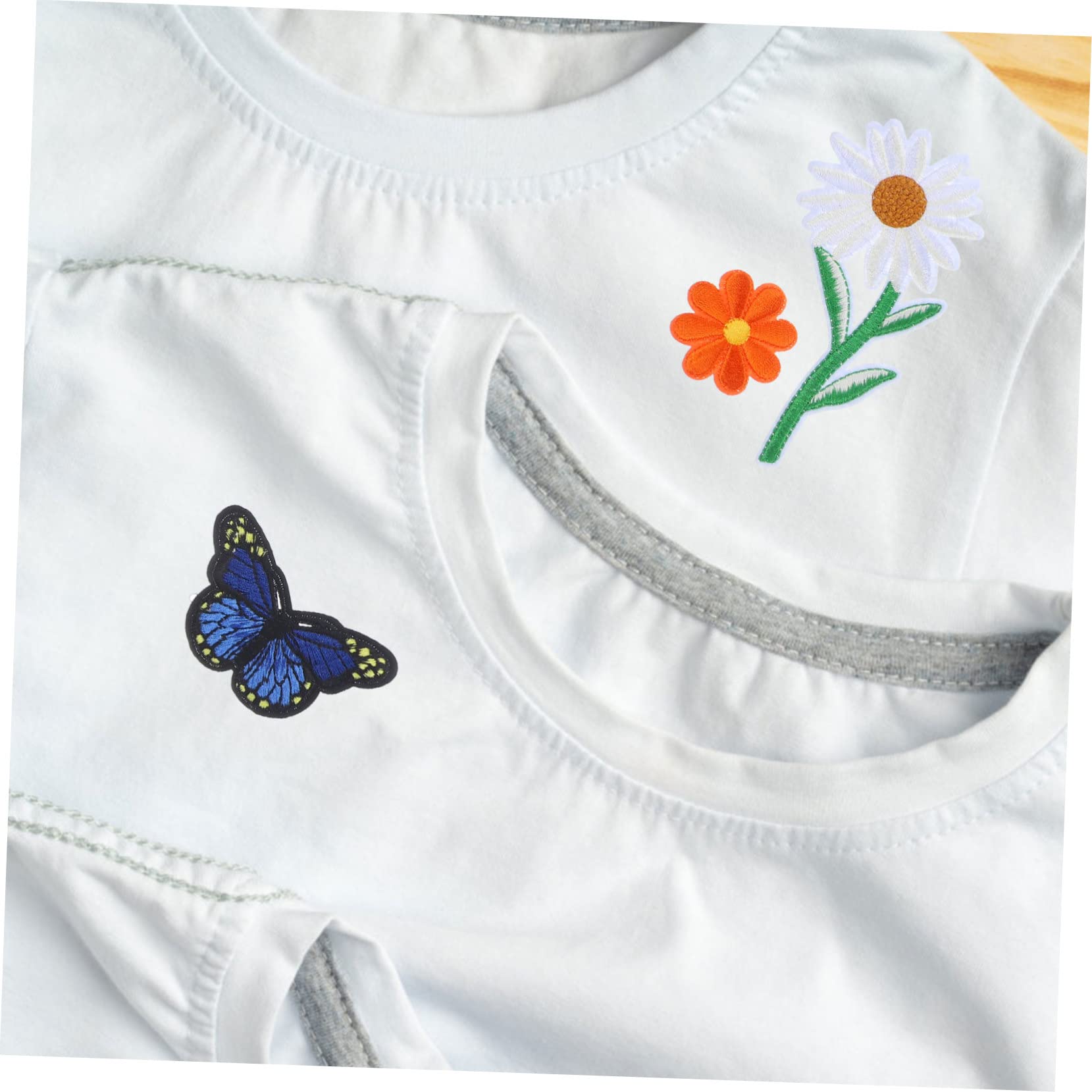Lurrose 117pezzi Toppe Termoadesive Forma Di Farfalla e Fiore Per Riparazioni Abbigliamento Adatte Per Cucire e Stirare Su Jeans Shirt e Giubbotti