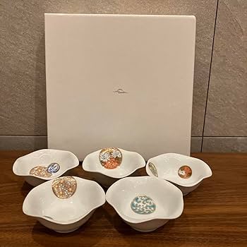 Amazon.co.jp: 深川製磁 小鉢5点 有田焼 寿赤絵 宮内庁御用達 丸