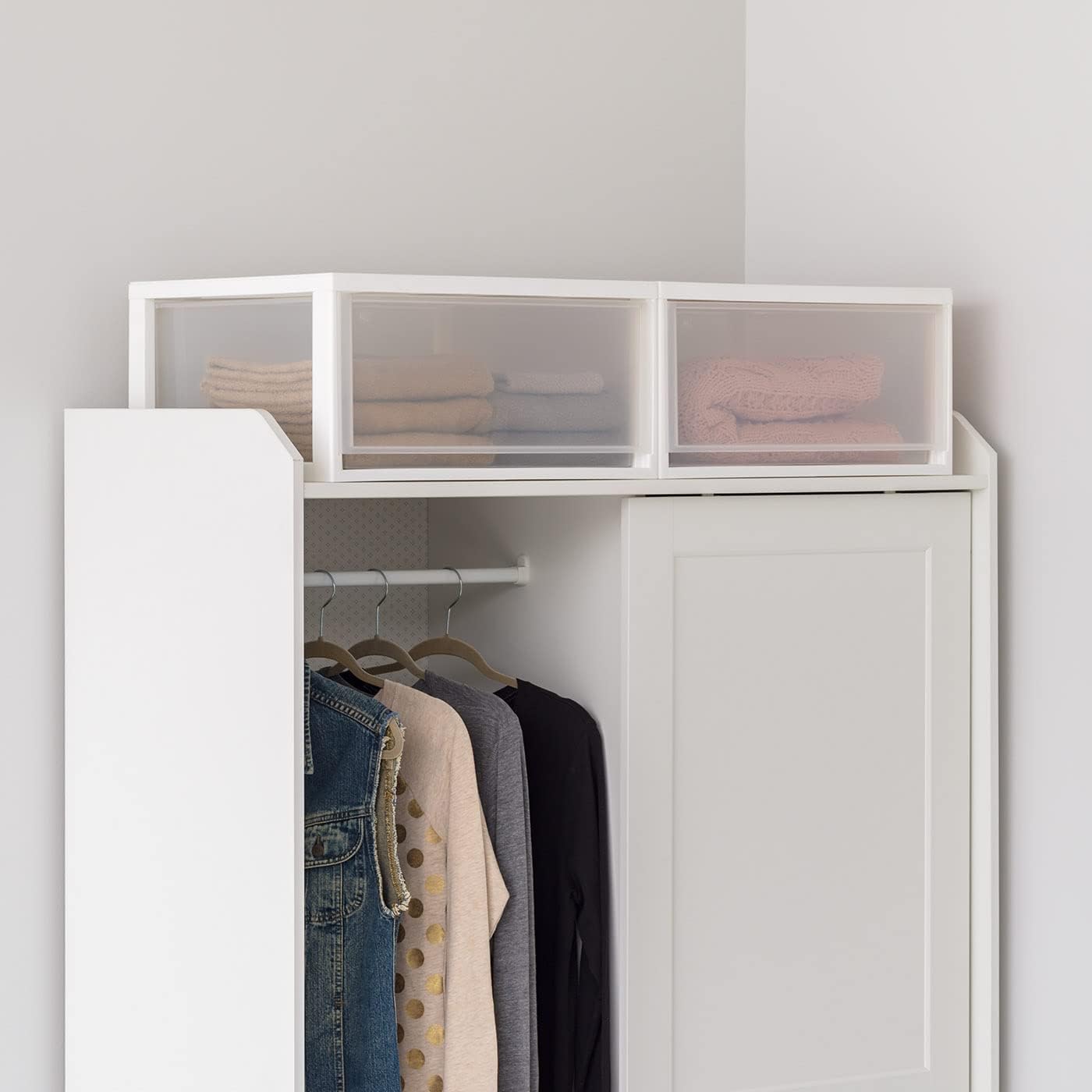 IRIS USA 47 Quart Extra Large Stacking Storage Drawer, Plastic Drawer Organizer with Clear Doors for Bedroom, Closet, Gararge, Dorm and Office De-Clutter, Store Shoes and Clothes, 2-Pack, White