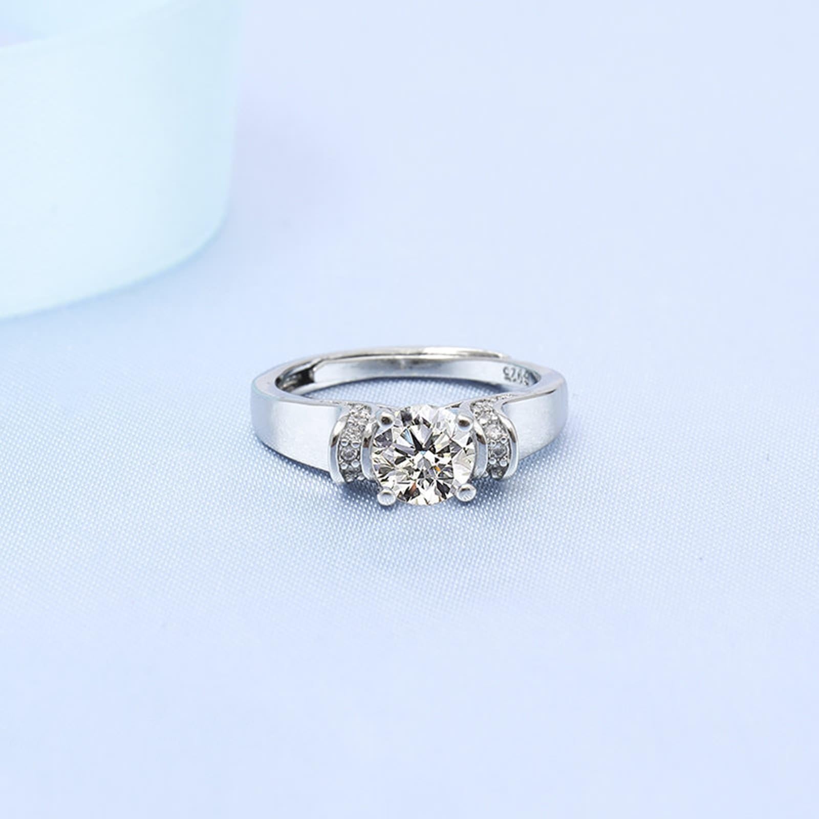 Anelli Donna Oro Bianco 18K, Fedine Fidanzamento Donna Elegante Regolabile con A 4 Punte Diamante Sintetico Rotondo Anello per Mamma, Fidanzata, Sposa