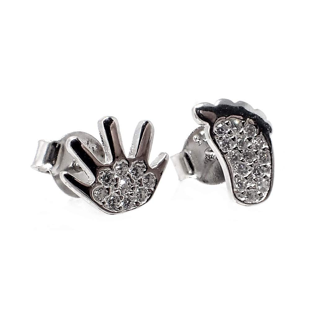 orecchini d'argento 925m sterling rodiada stampe a mano motivi zirconi donna in piedi vicino la pressione