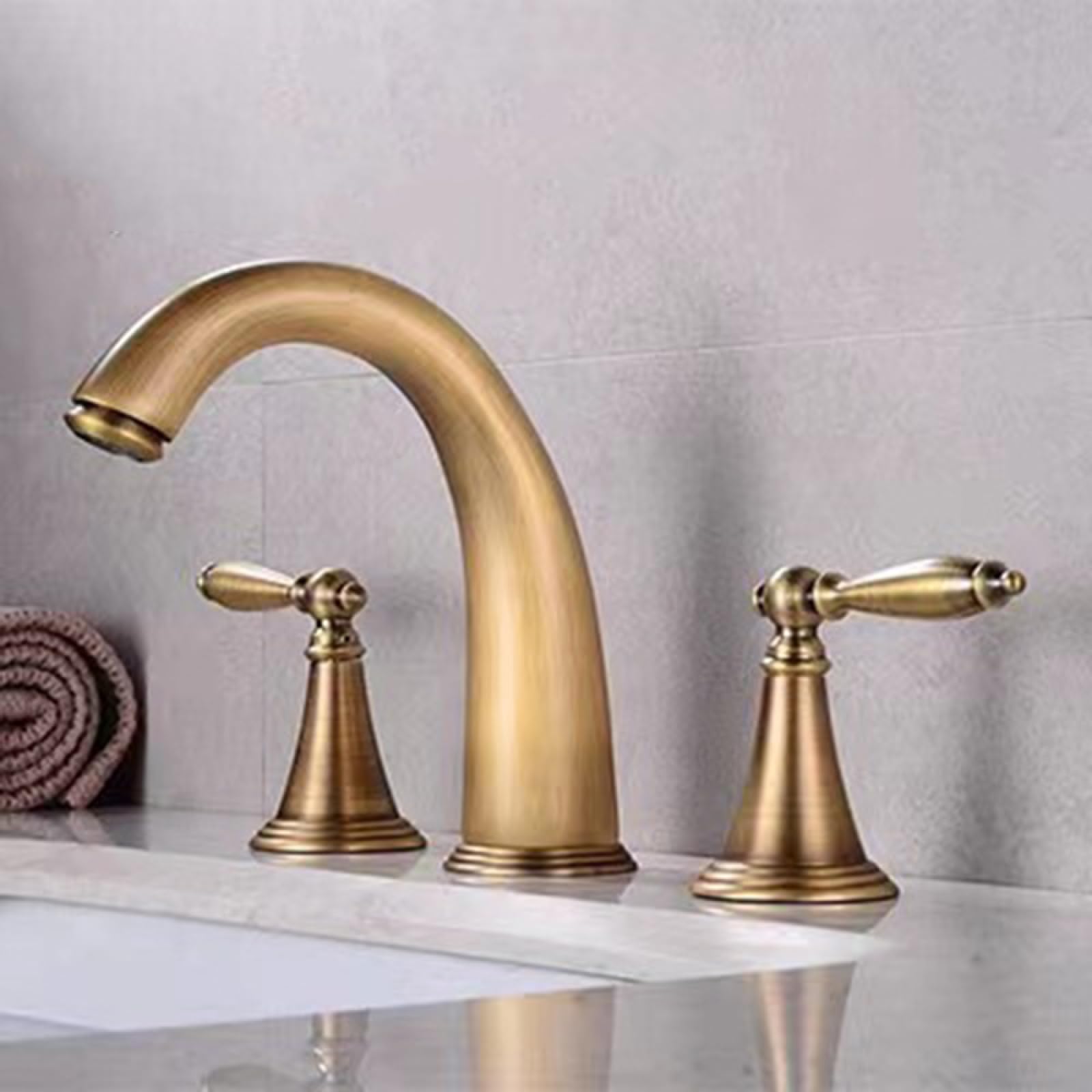 Mélangeur d'eau chaude et froide 3 trous pour remplacer un robinet qui fuit