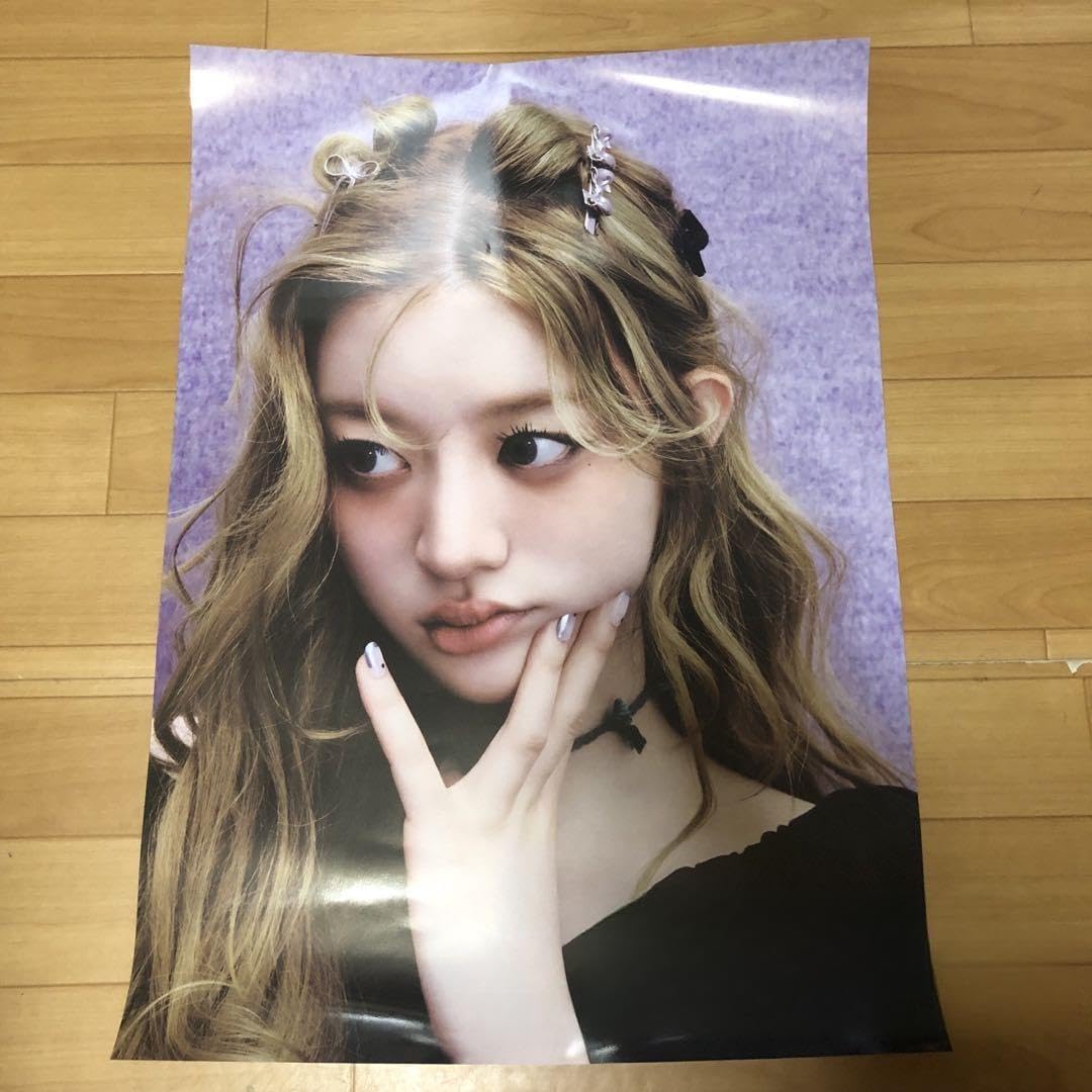 【明日まで値下げ】ILLIT アイリット ミンジュ 7点セット まとめ売り ILLIT アイリット ミンジュ セブンイレブン - メルカリ