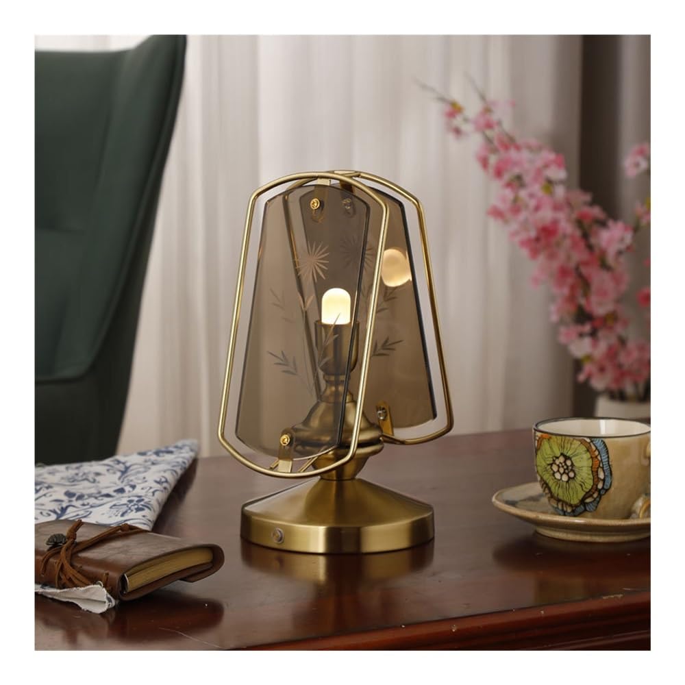 Lámpara de noche moderna para dormitorio, Lámpara de mesa francesa retro de vidrio tallado y hierro forjado, iluminación interior de bajo consumo con LED dorados. , para oficina, sala de estar, noche