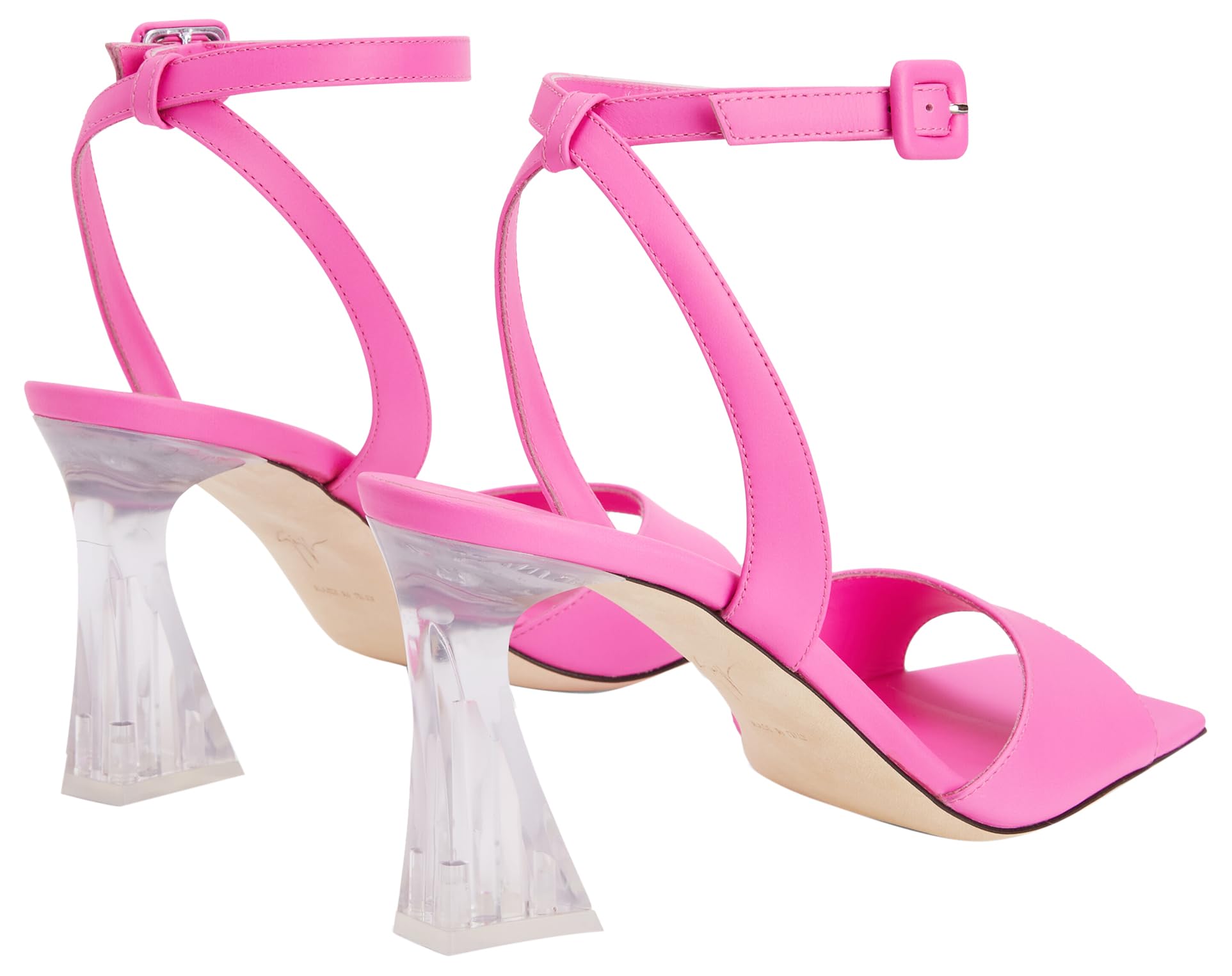 Vestaa Sandals: IT 37 (US 7) Fucsia