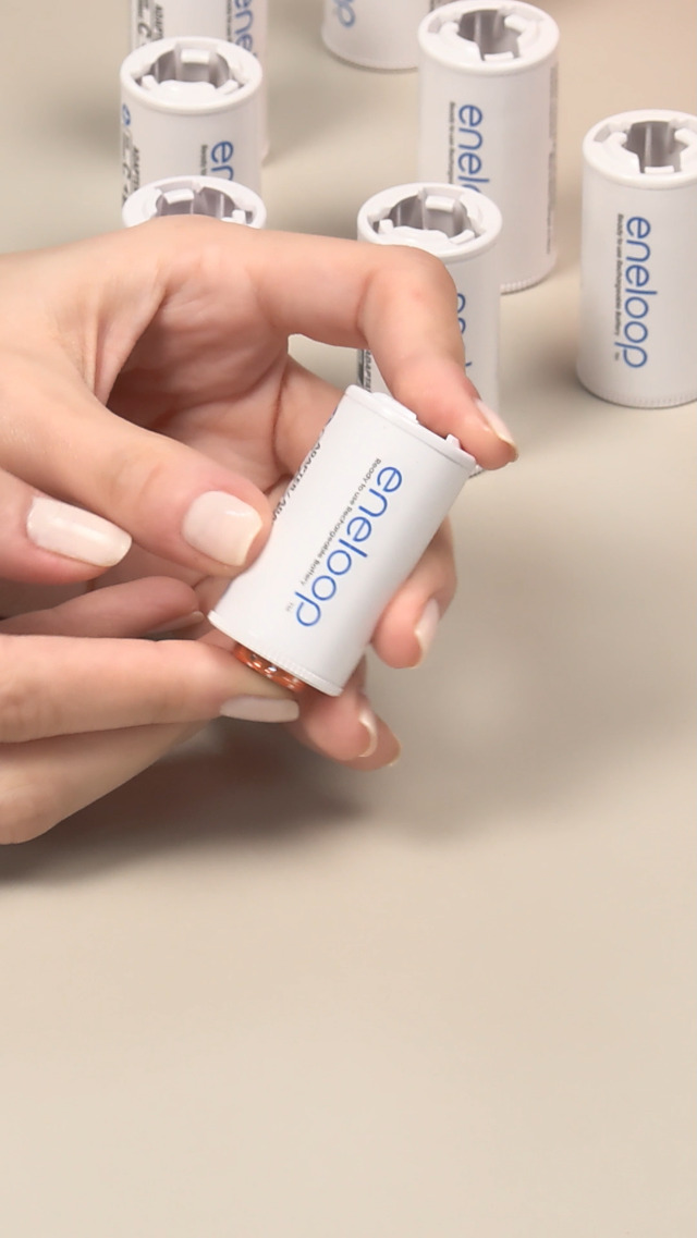 4 Panasonic Eneloop Batería Adaptador Aa R6a C R14 Tamaño Convertidor Spacer De