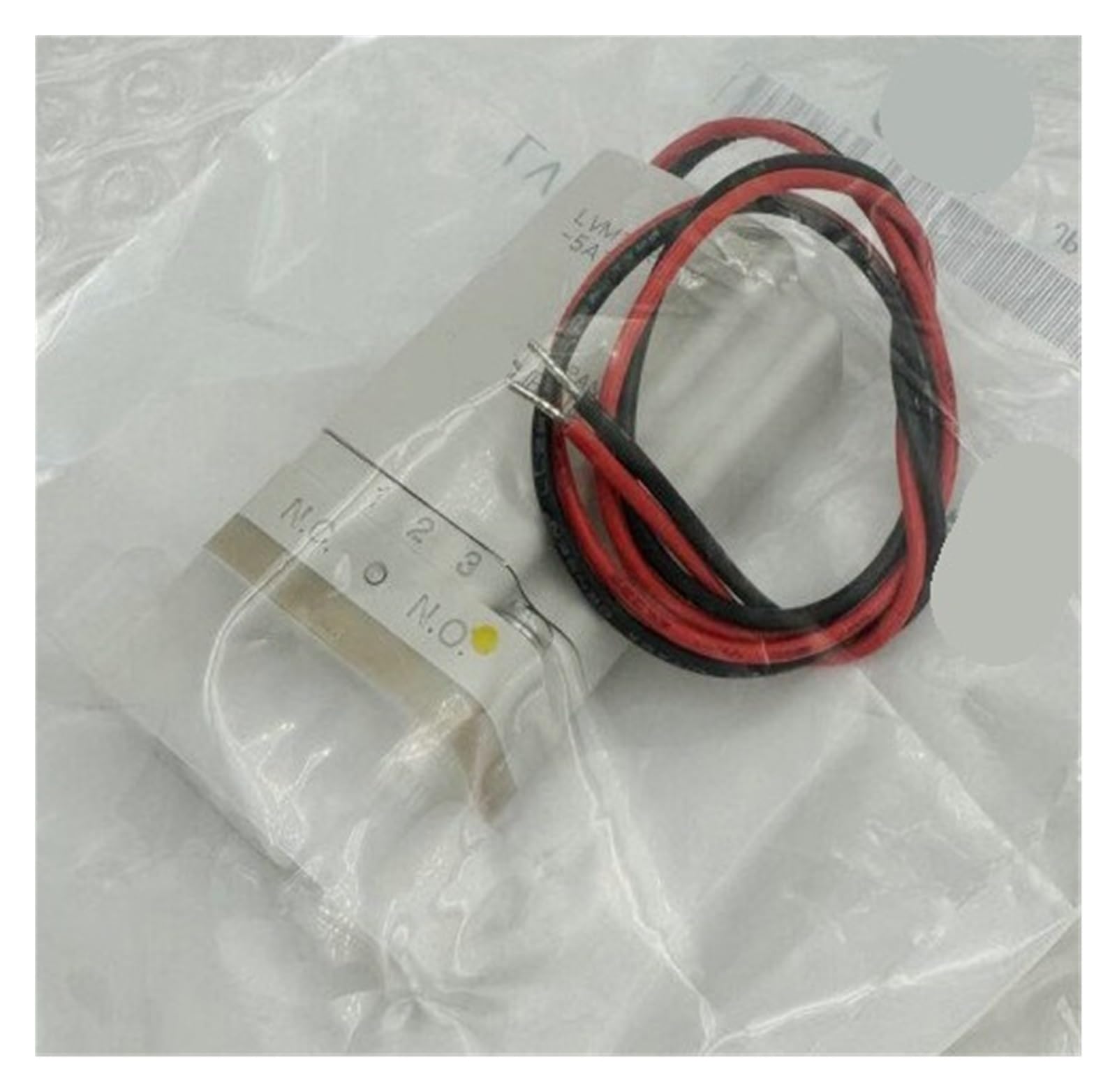 Électrovanne LVM15R6HY-5A1 à action directe pour contrôle de fluide