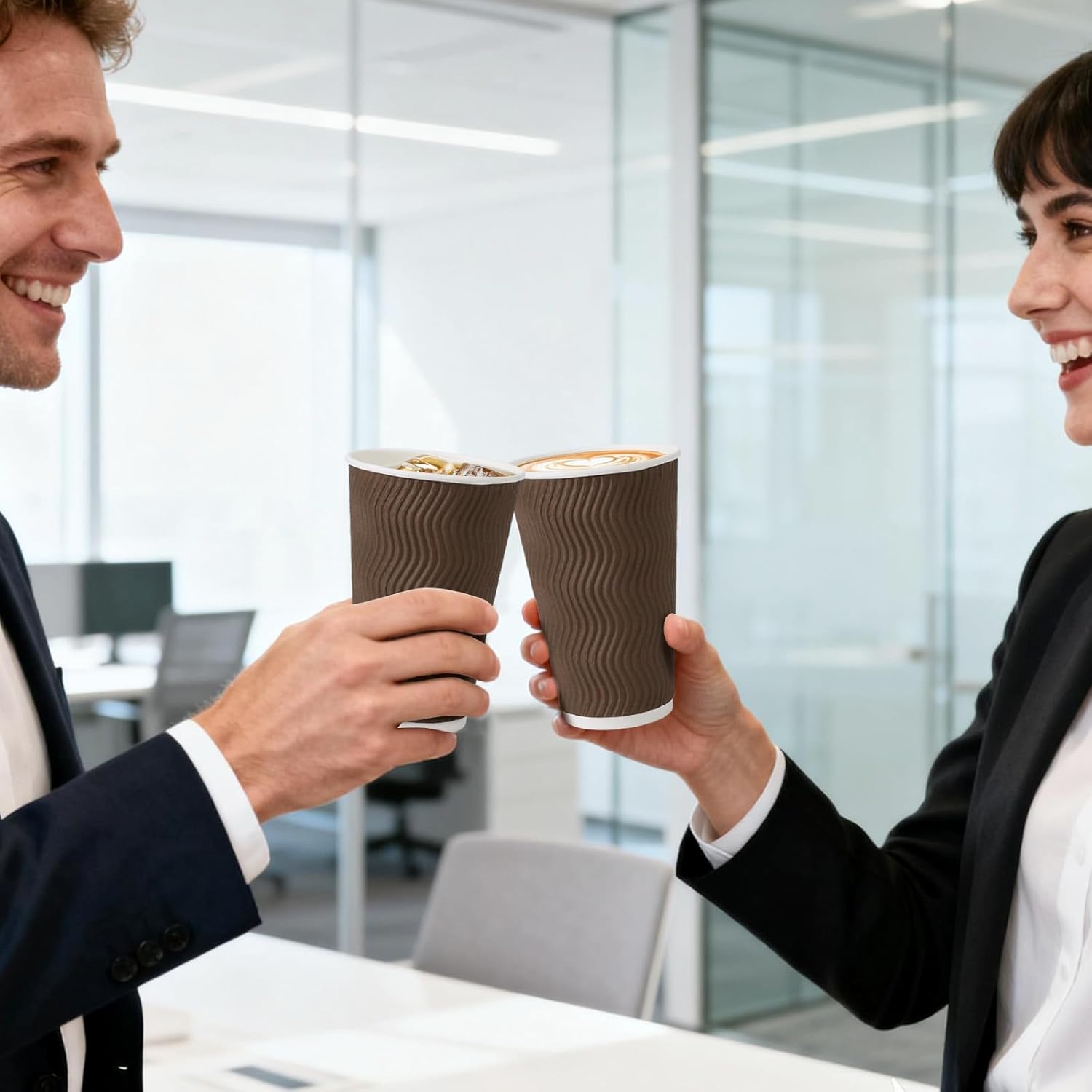 90 Pack 16 oz Coffee Cups Disposable,Insulated Paper Coffee Cups,Corrugated Ripple Wall Design Paper Cup,Hot Cold Drinking Cup for Party, Picnic, Travel, Business, Home