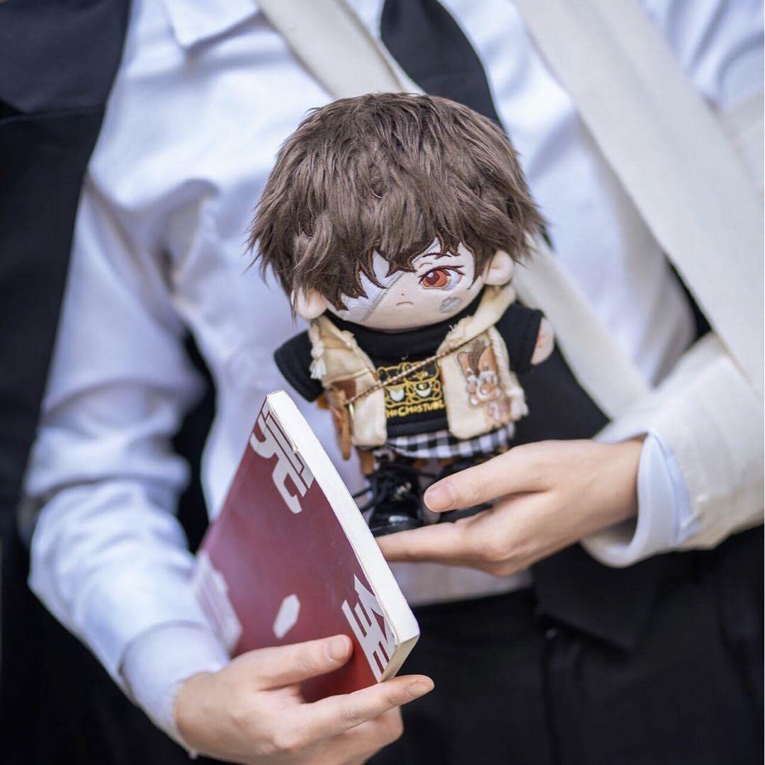 Amazon.co.jp: 文豪ストレイドッグス 太宰治 ぬいぐるみ 着せ替え 20cm