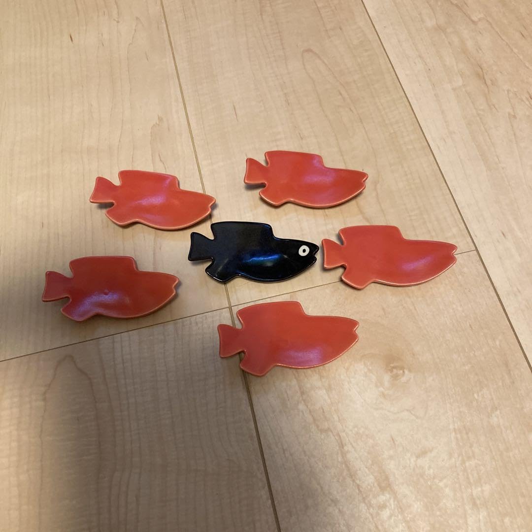 スイミー　カトラリーレスト　セット　箸置き Amazon.co.jp: スイミー カトラリーレスト セット 箸置き : ホーム