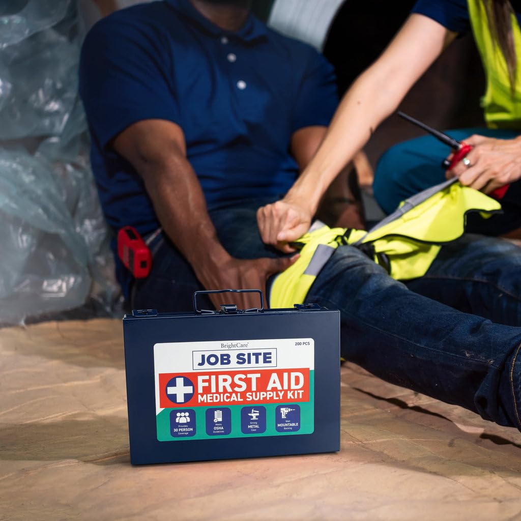 Kit de primeros auxilios de metal para el lugar de trabajo y contratistas, cumple con OSHA, estuche resistente para camiones de trabajo, flotas, renovaciones, industriales y construcción, kit de