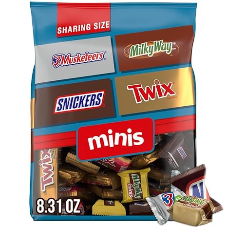 SNICKERS, TWIX, 3 MUSKETEERS, MILKY WAY & MILKY WAY Midnight Assorted Chocolate Halloween Candy Bars, 8.9oz