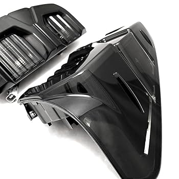 ハイラックスGUN125 前期テールランプライト　スモーク ハイラックス テールランプ LED GUN125 テール ランプ スモーク