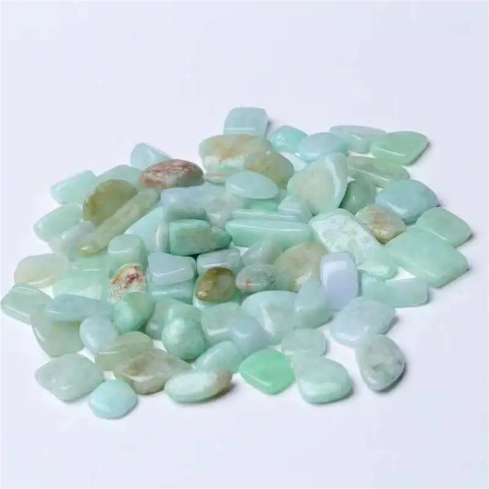 Adornos de cristal El mineral de cristal de esmeralda natural es un producto hermoso hermoso cristal(200g)