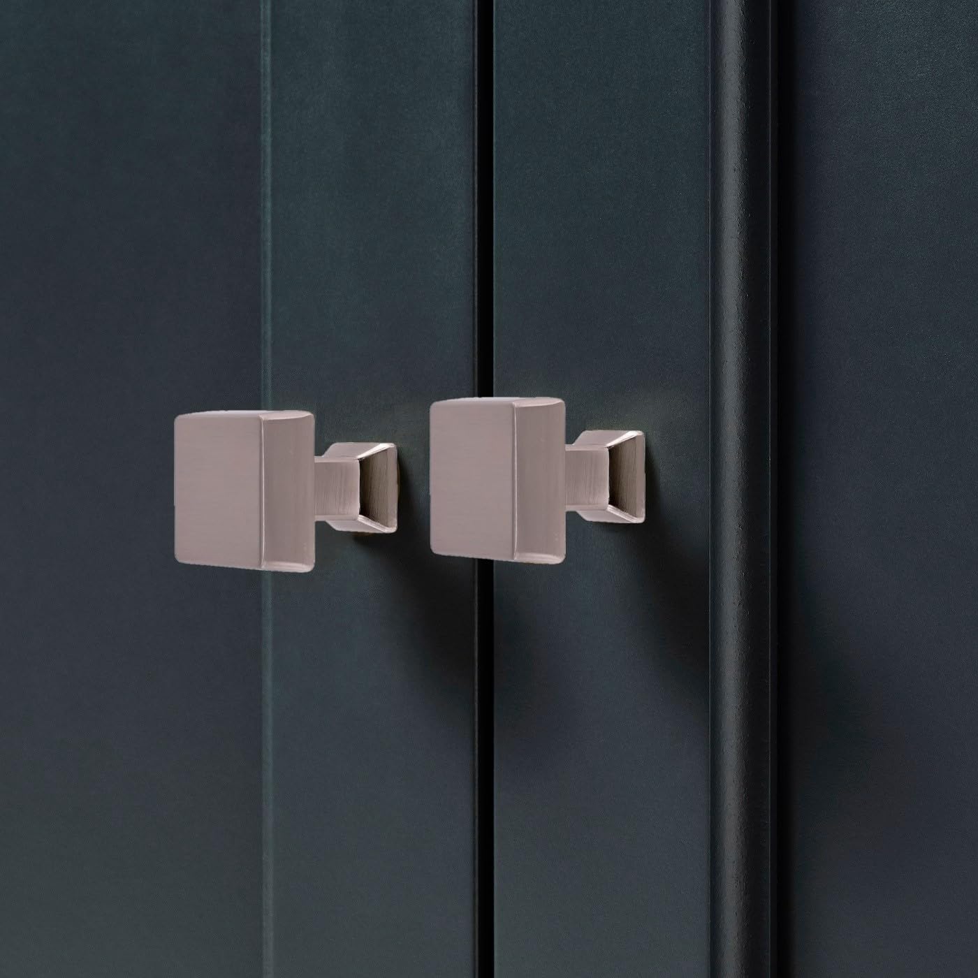 1-1/4 Inch (29.8mm) Colorado Square Knob, Premium Kitchen Cabinet Hardware Knobs. 30mm Projection, Decorative Knobs. (10, Satin Nickel)