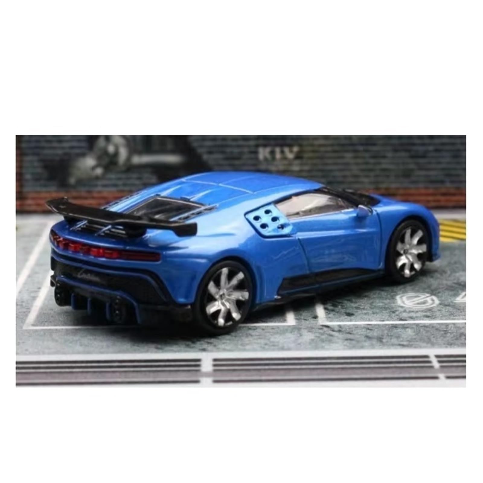 1/64 Per CH110 Modello Di Auto Giocattolo Ruote Libere Pressofuso In Lega Collezione Regalo(With box)