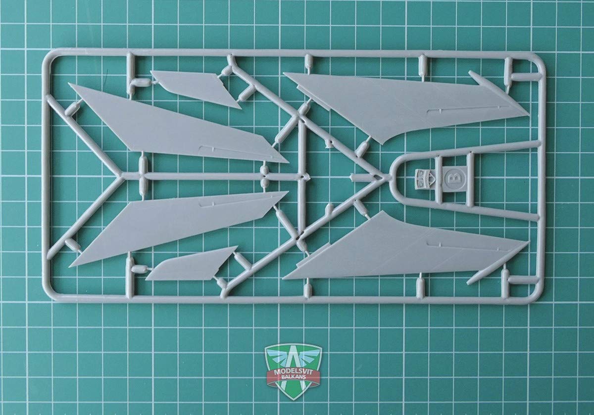 【中古】 モデルズビット 1/72 ロシア ヤコブレフYak-140 試作超音速戦闘機 プラモデル MVT7231 Amazon | モデルズビット 1/72 ロシア ヤコブレフYak-140 試作超音速