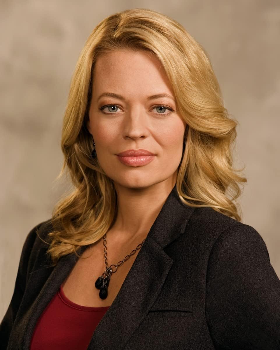 worldphotographs Shark (TV) Jeri Ryan 10x8 Photo Photographs