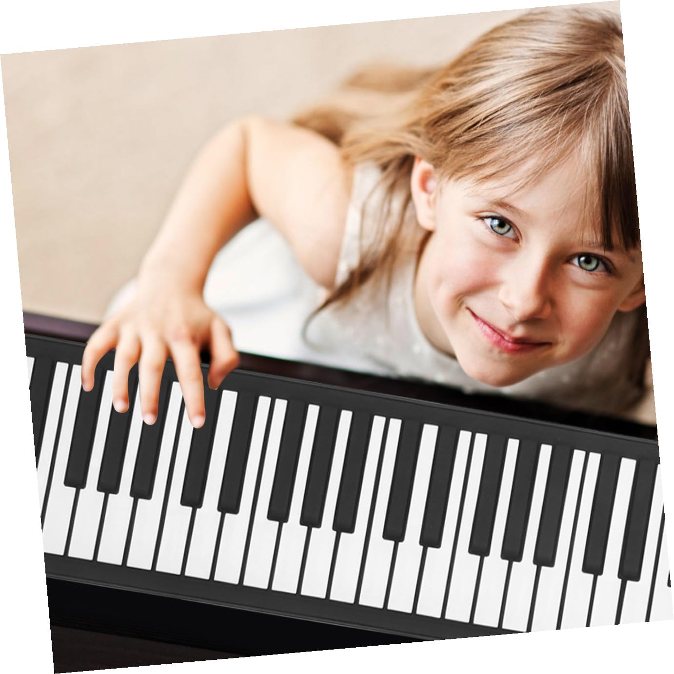 ibasenice Pianoforte Portatile Arrotolabile a 61 Tasti in Silicone Funzione Accordi Multipli e Ricarica 1000mah per Uso Domestico e Performance Professionale