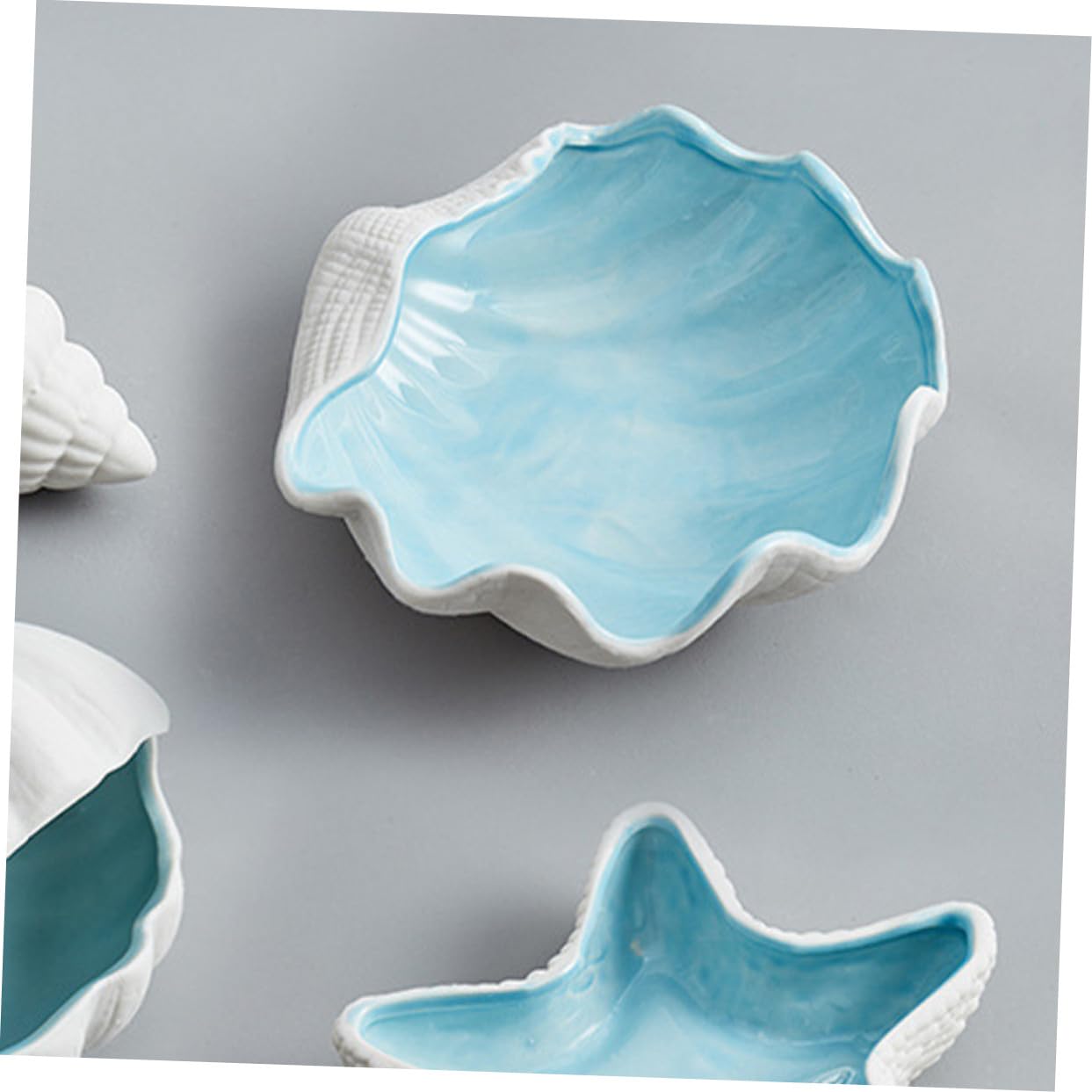 Bandeja Organizador Creativo de Cerámica de Almacenamiento Forma de Concha Azul Multiusos para Joyas y Adorno del Hogar para Housewarming