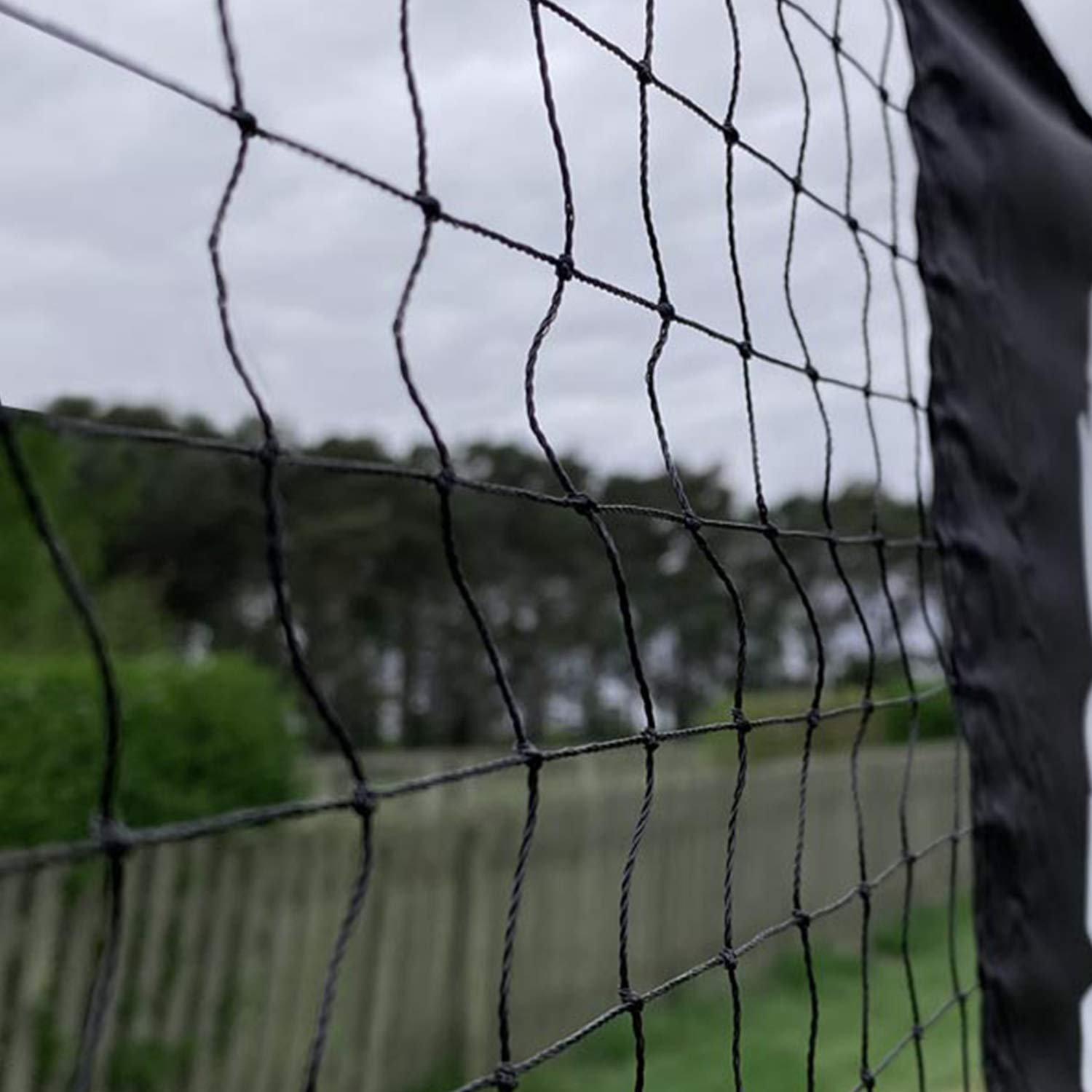 Urban Pop Up Badminton Set [Full Set] • SIZE 3M • Includes: 2 x Rackets, 2 x Shuttlecocks, 1 x Net & Post and Storage Case