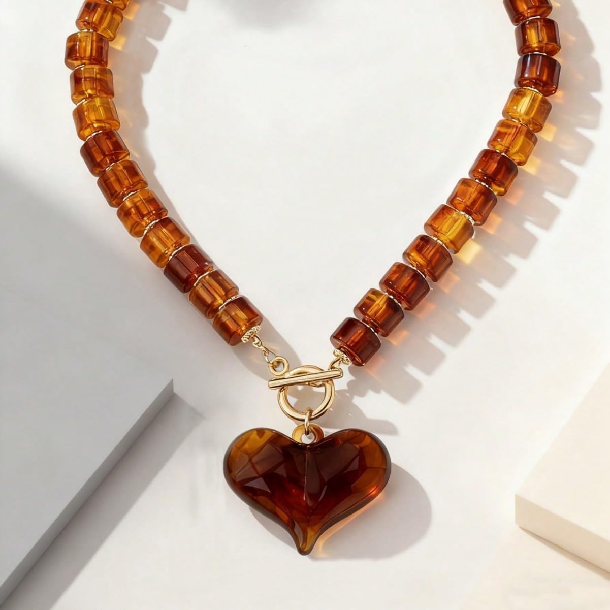 Brown Resin Puff Heart Pendant Necklace for Women Exaggerated Amber Acrylic Beaded Chunky Heart OT Buckle Choker Necklace Fashion Jewelry Accessories for Women - Image 8