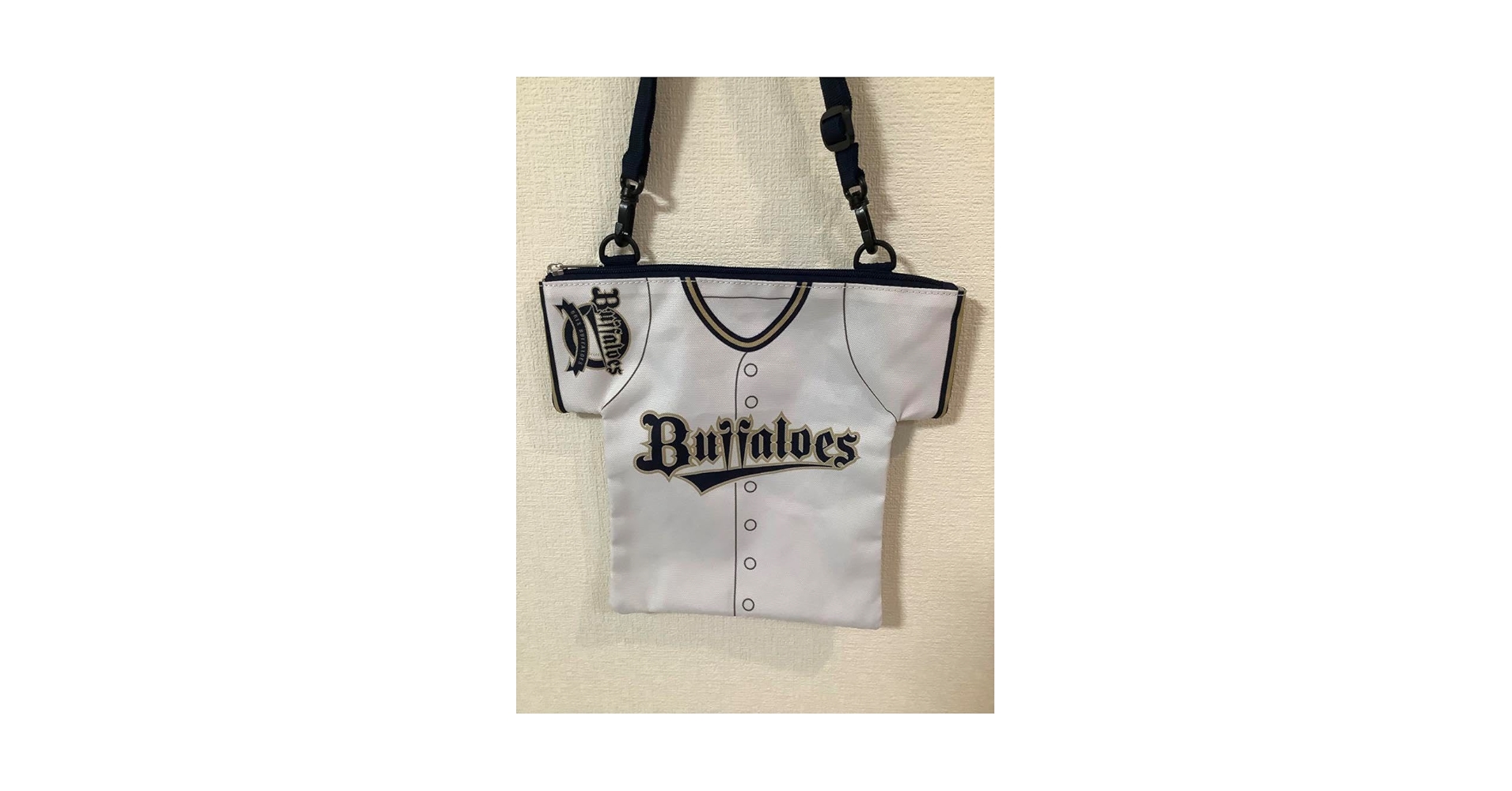 Amazon.co.jp: オリックスバファローズ ユニフォーム型 ポーチ