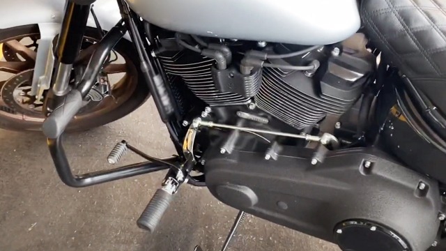 ハーレー Amazon.com: HCmotorku Forward Controls Kit Fit for Harley