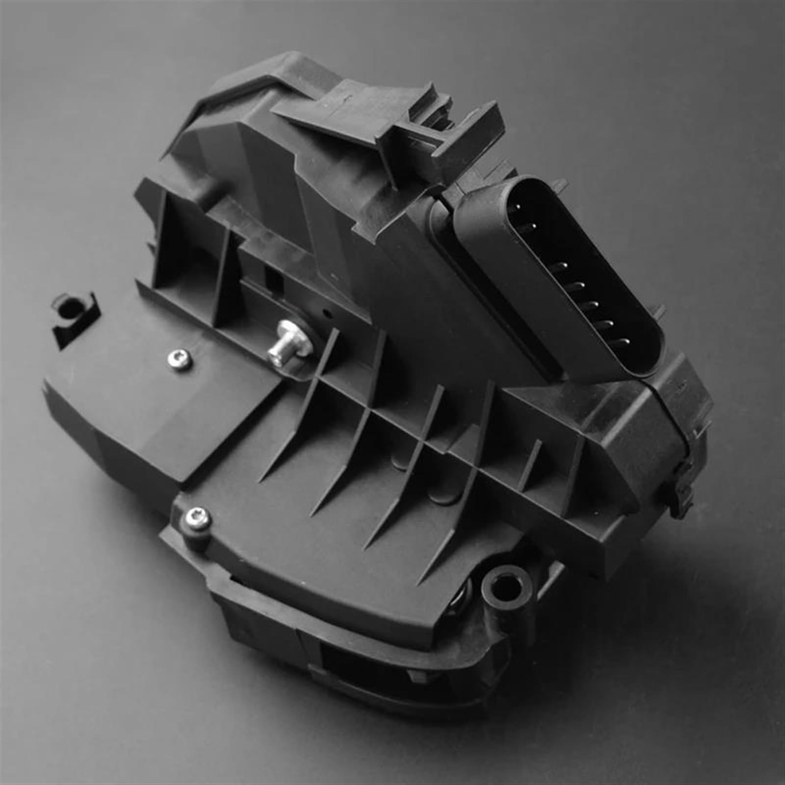BE8Z5421812B Przednie prawe drzwi zatrzask siłownika zamka dla Ford Fiesta 2011 2012 2013 2014 2015 2016 2017