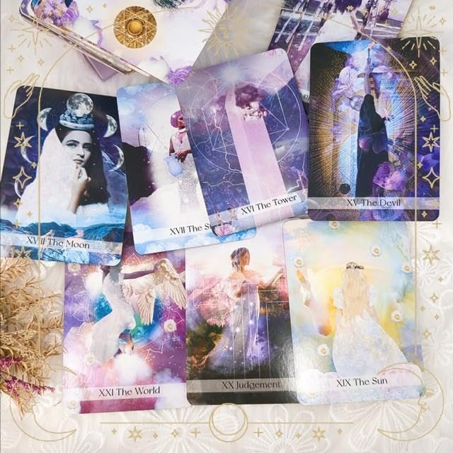 【正規品タロットカード】人気オンラインデッキがついに商品化✨月の魔法のタロット 正規品タロットカード人気オンラインデッキがついに商品化月の