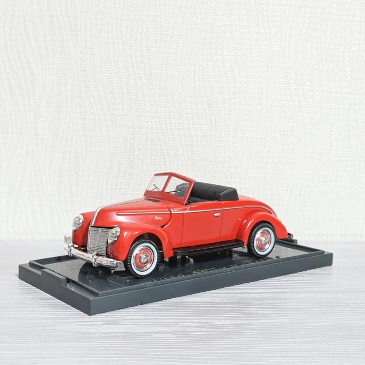 レトロミニカー　32個セット Amazon.co.jp: 1/32 Ford 3-Door Classic Vintage American Car
