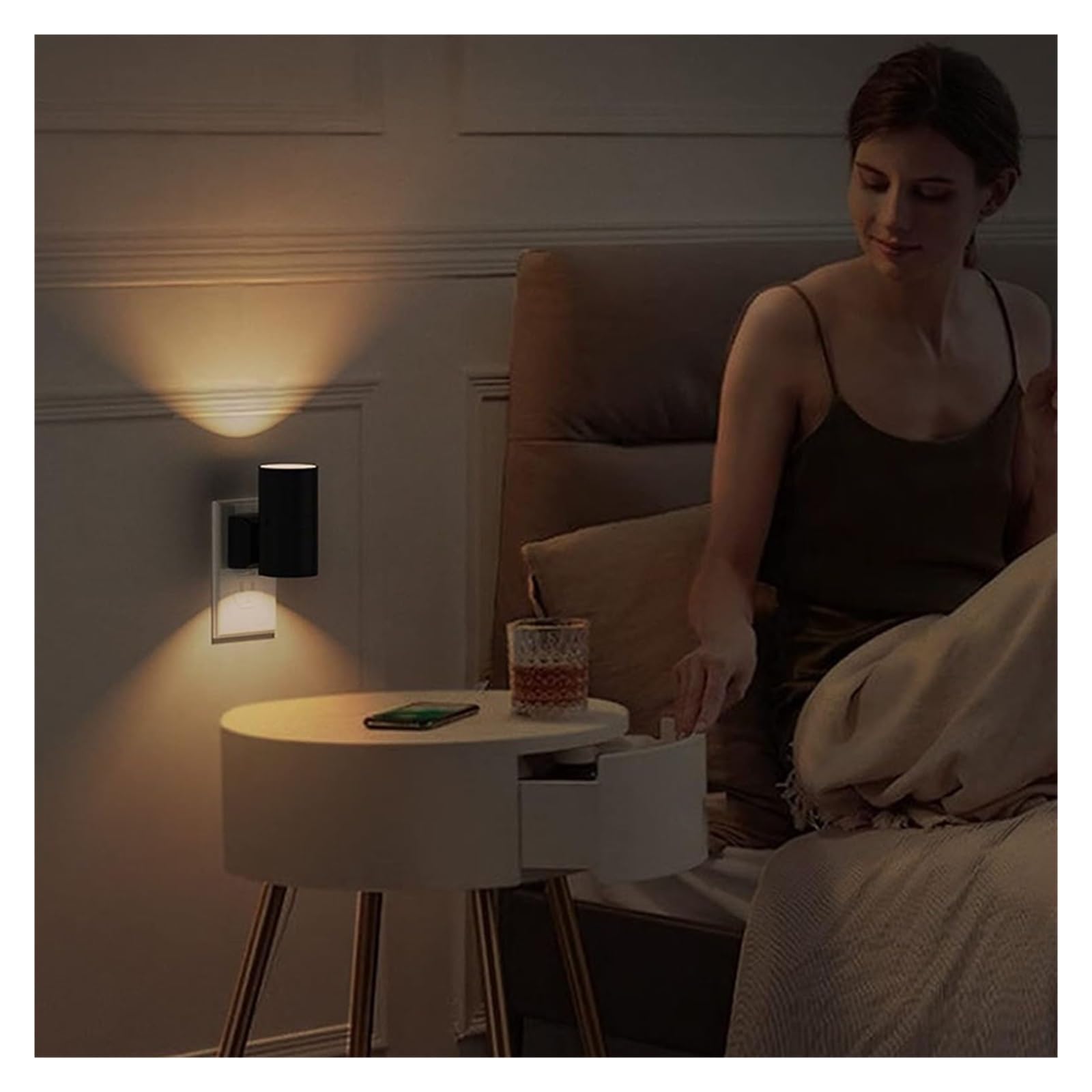 1/2/4 Szt. Lampka Nocna LED Z Czujnikiem Zmierzchu I Świtu, Wtyczka Do Montażu Na Ścianie, Odpowiednia Sypialni, Korytarzy Schodów Elastyczna Regulacja(Color-1PC)