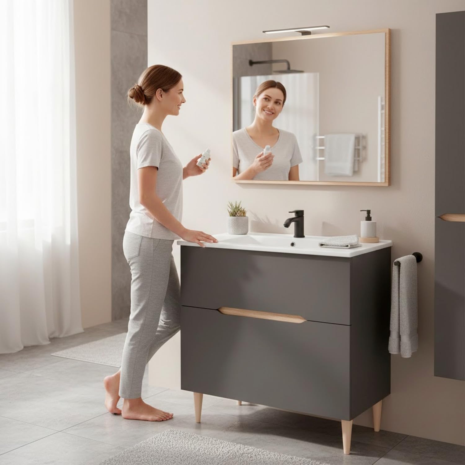 Arreditaly Mobile Bagno A Terra Con Lavabo In Ceramica E Specchio Inclusi 1 Cassetto Soft Close E 1 Anta A Vasistas Design Moderno Salvaspazio 80 x 45 x 80 Cm Colore Grigio Antracite E Rovere