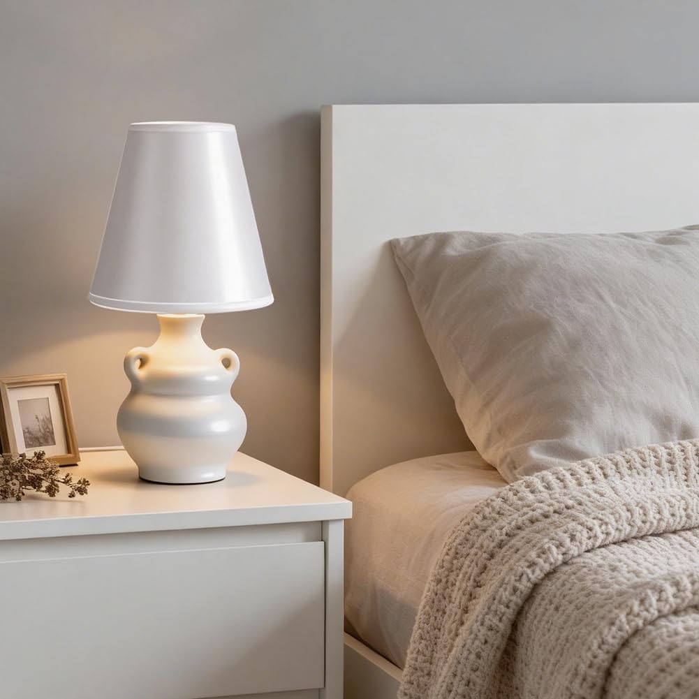 UNICRAFTALE Lot de 8 abat-jours blancs à clipser pour lustres muraux, plafonniers, tables, lampes de sol