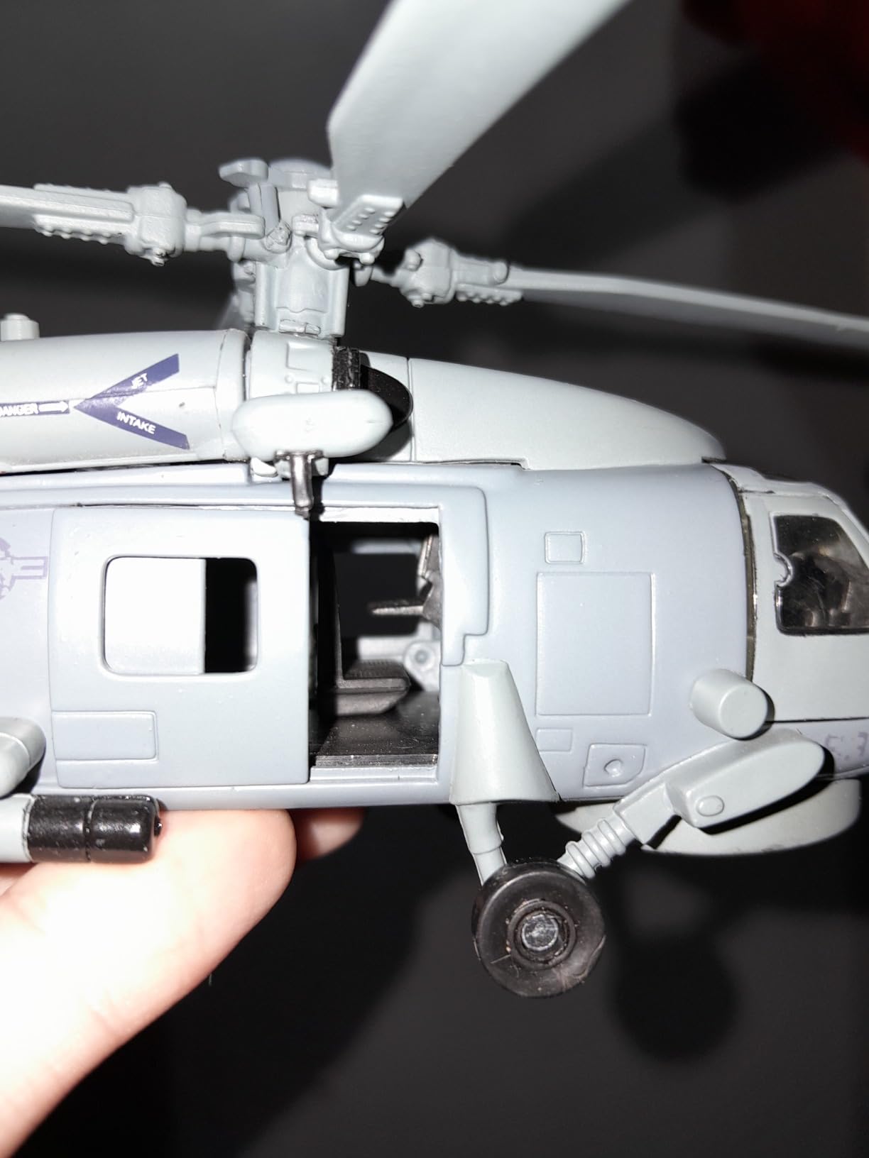 Hélicoptère Die Cast New Ray – Agusta AB 139 Échelle 1/48 – Réplique Officielle 31 Cm Avec Socle