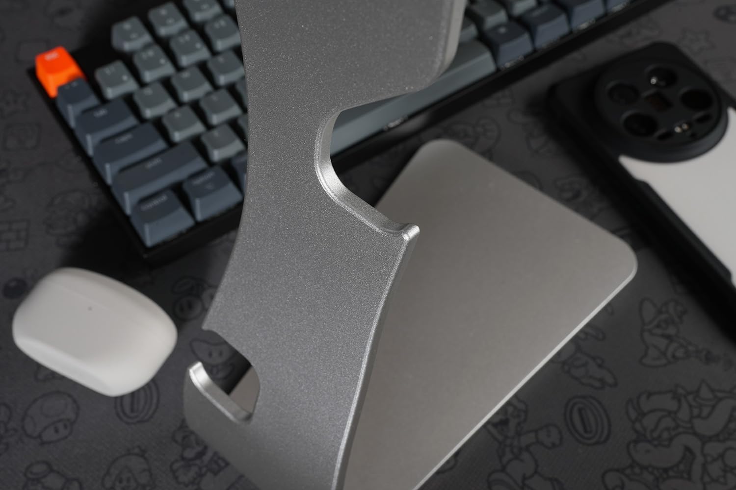 Premium Kopfhörerständer aus eloxiertem Aluminium, Gaming-Headset-Halter, einteiliges Design, Kopfhörerhalter auf dem Schreibtisch, kompatibel mit Sennheiser, Bose, Beats, Razer, AKG, Airpod Max