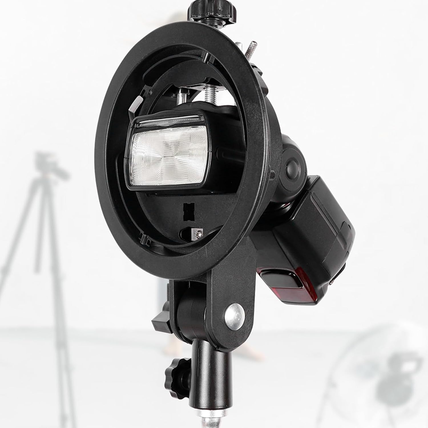 S Type Bracket for Bowens Mount, S Type Bracket Holder with Handheld Grip for Flash Snoot Softbox Beauty Dish Reflector Umbrella, S Type Holder Lightweight
