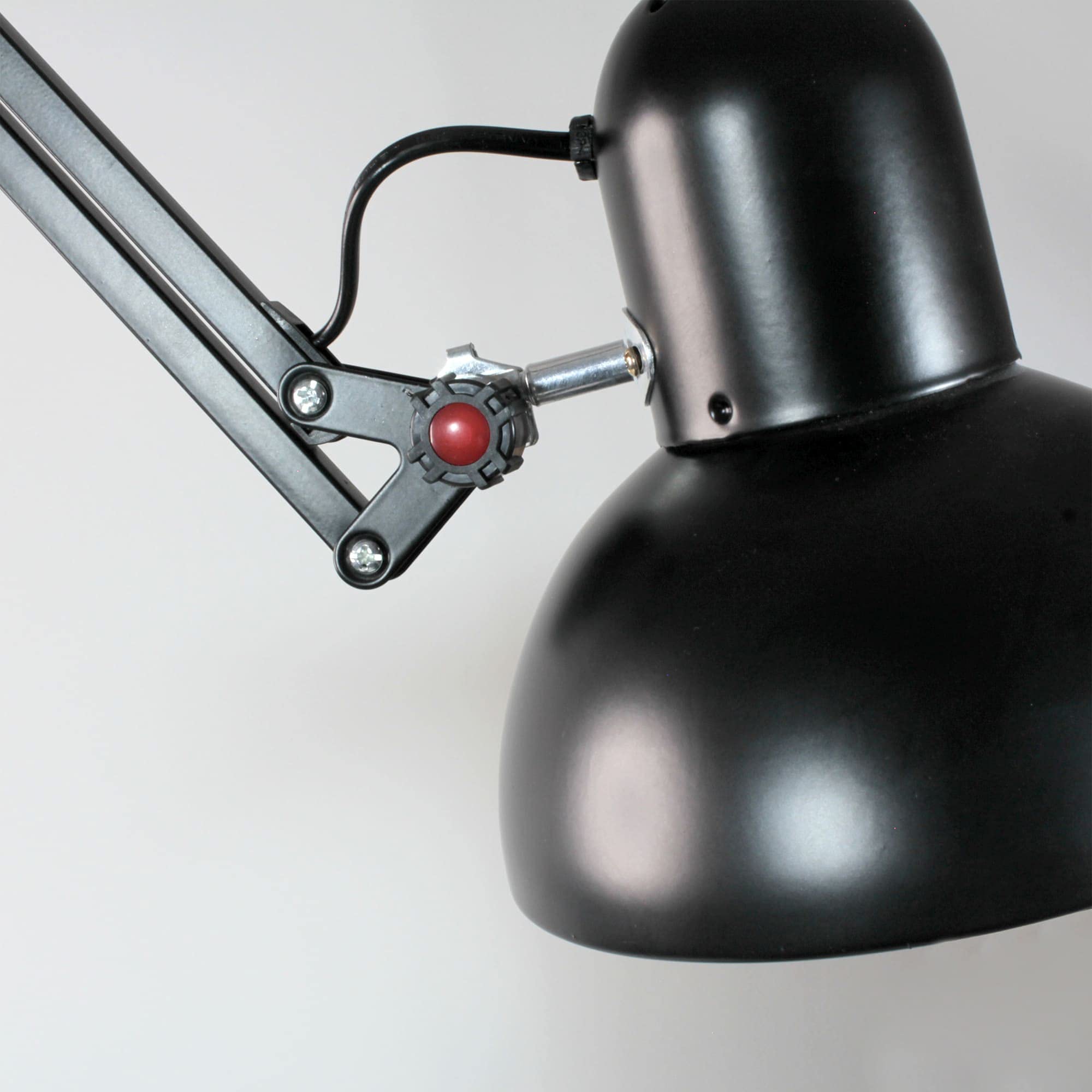 wonderlamp - Lámpara de pie articulada Avati, Lámpara Pie Negro, Altura regulable, Cuerpo y cabezal articulable, Bombilla 1xE27