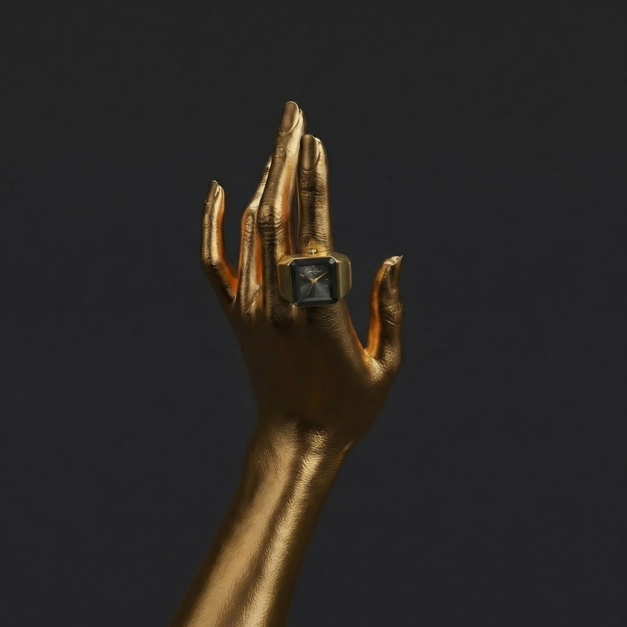 Jessica Simpson Damenuhr Gold Ring - Rechteckiges schwarzes Sunray Zifferblatt Kristall Akzente Stretch Expansion Band Quarz Analog Modeaccessoire