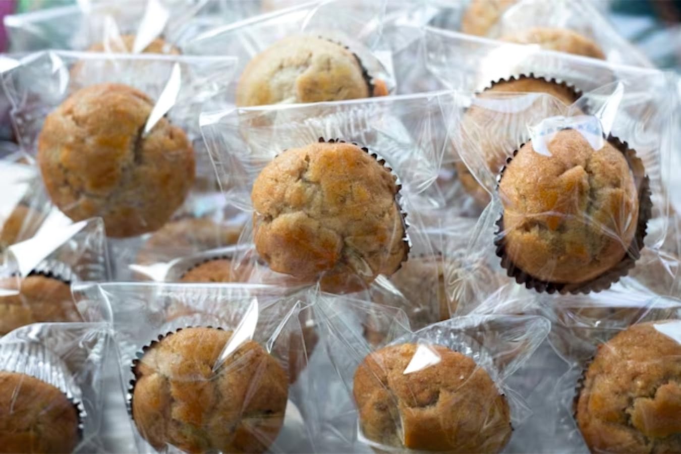 Clear Self Sealing Cellophane Bags,4x6 Inches 200 Pcs Candy, Gifts,Favors, Products, Cookie Bags Resealable Cellophane Bag for Packaging Cookies (B0CLDR1YWC) Amazon Price History, Amazon Price Tracker