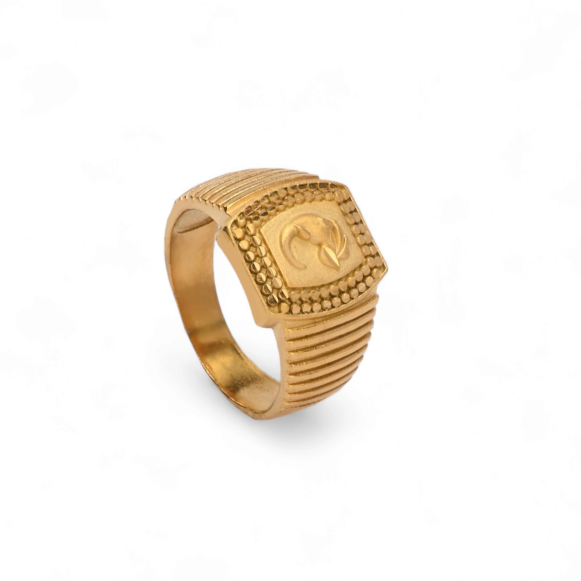 AanyaCentric Gold Plated Finger Ring Mens Style Trendy Fashion for Boys & Man (B0D47G9QYS) Amazon Price History, Amazon Price Tracker
