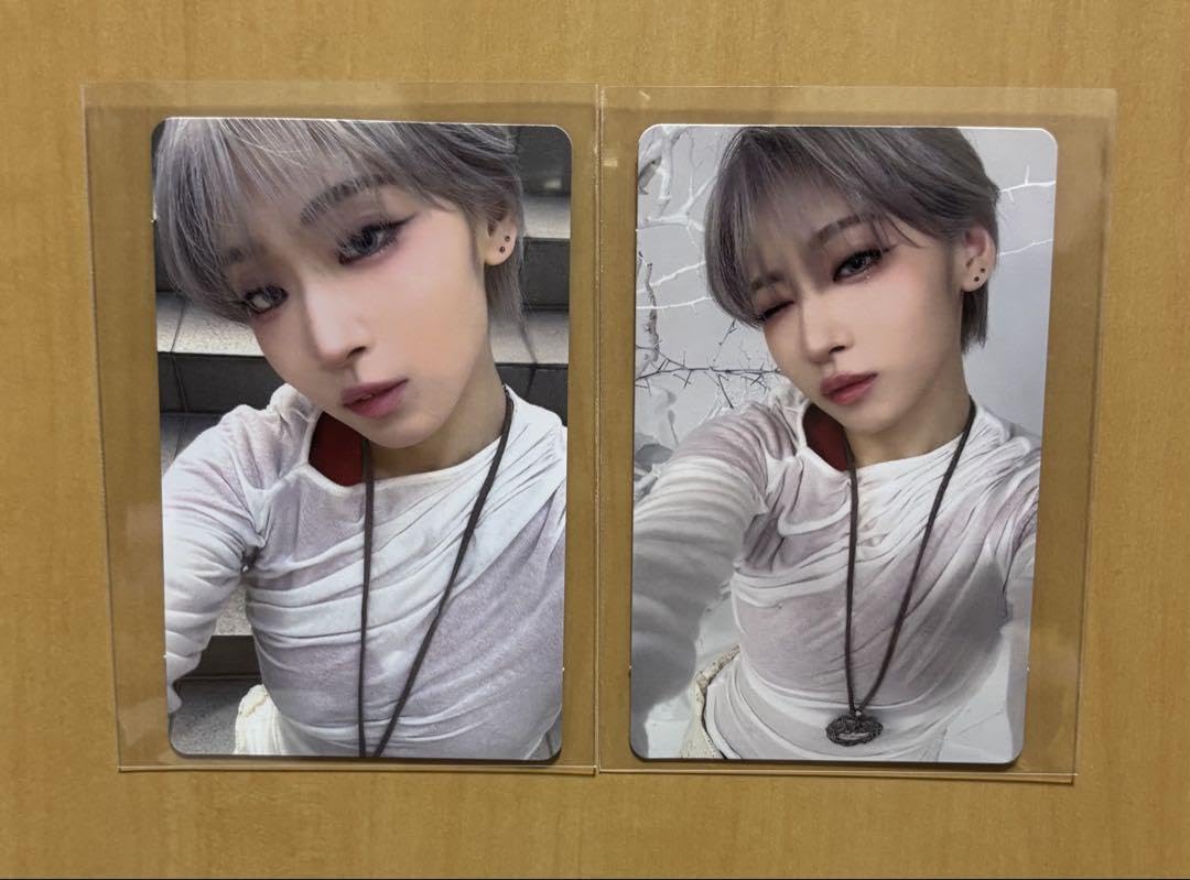 Amazon.co.jp: HANA ROSE JISOO ジス トレカ 初回盤A&B : おもちゃ