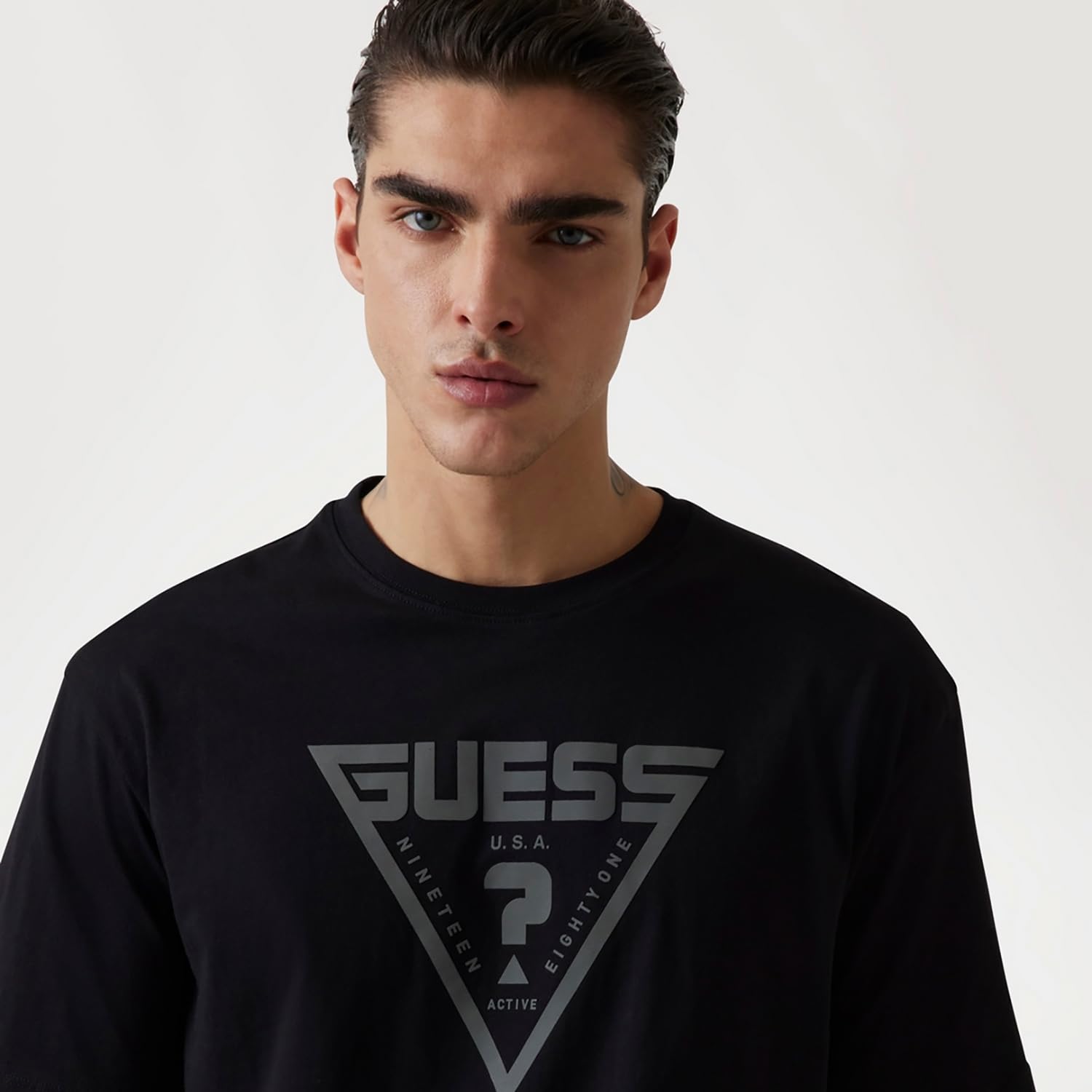 Guess Z4bi02i3z14 AZHA CN Over T-Shirt Hombre (Pack de 1)