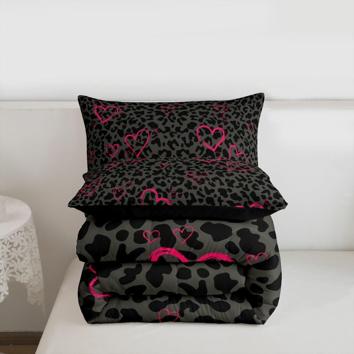 Erosebridal Pink Leopard Print Twin Comforter Set | Cheetah Wild Animals Bedding Set for Women Room Decor Africa Leopard Comforter Safari Animals Duvet Insert,2 Piece with 1 Pillowcase: Black Grey Pink Full
