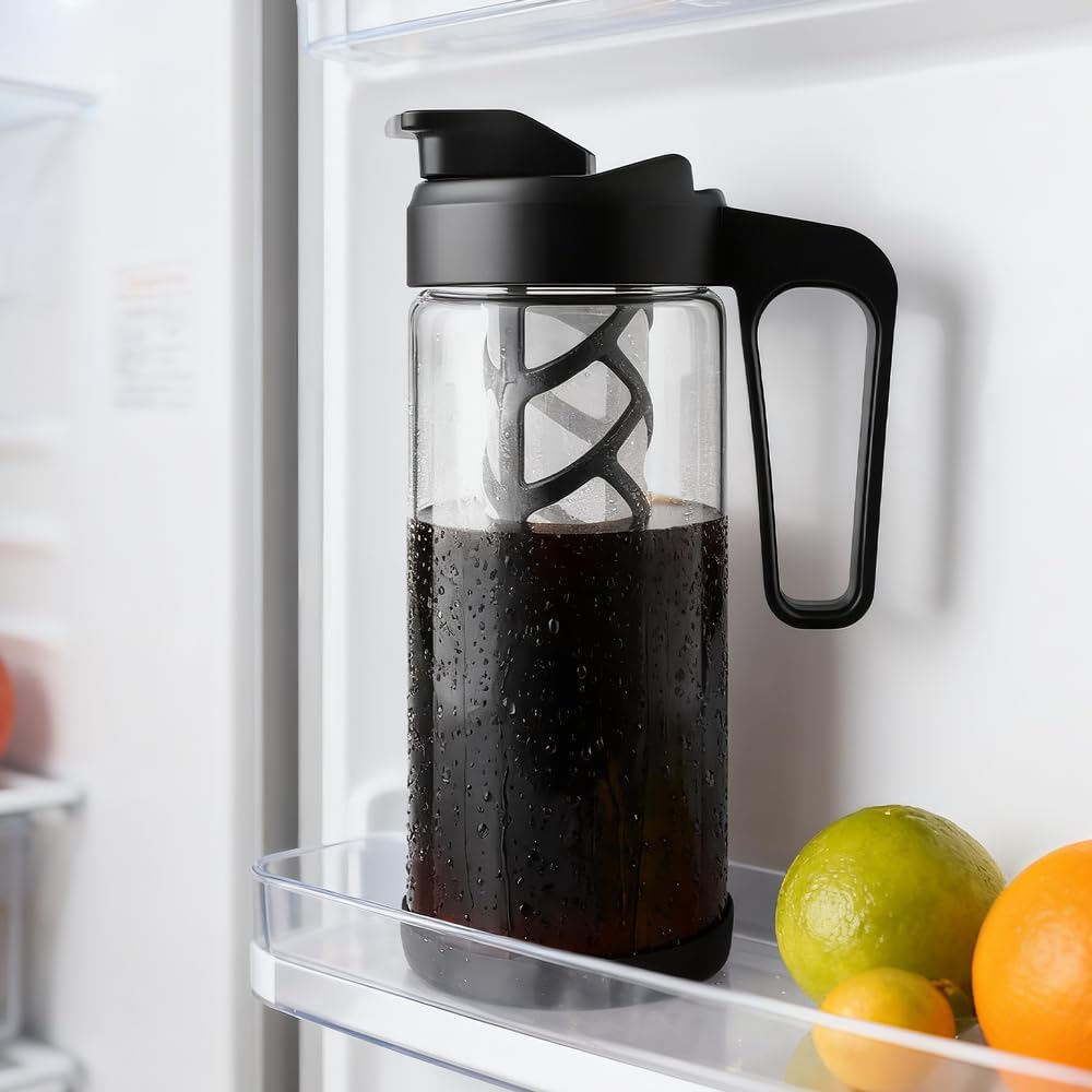wedrink 44oz Cold Brew Coffee Maker, 1.3L Borosilicate Glass Cold Brew Pitcher with Comfortable Handle, Removable Filter & Anti-Slip Silicone Bottom