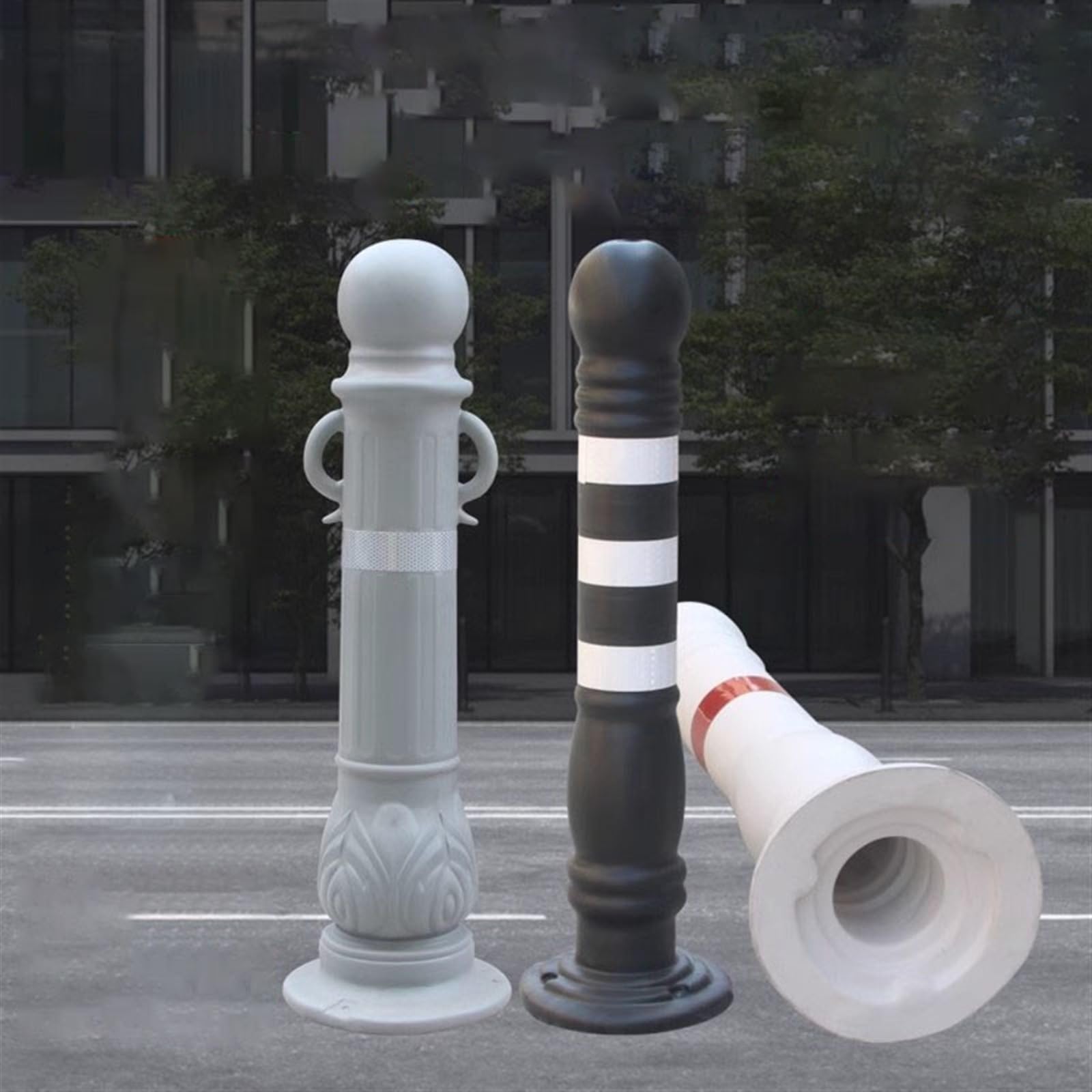 Générique Lot de 2 cônes de signalisation réfléchissants avec boulons - Sécurité des allées, décoration des Rues, Protection des Zones - Couleur café foncé Durable pour u