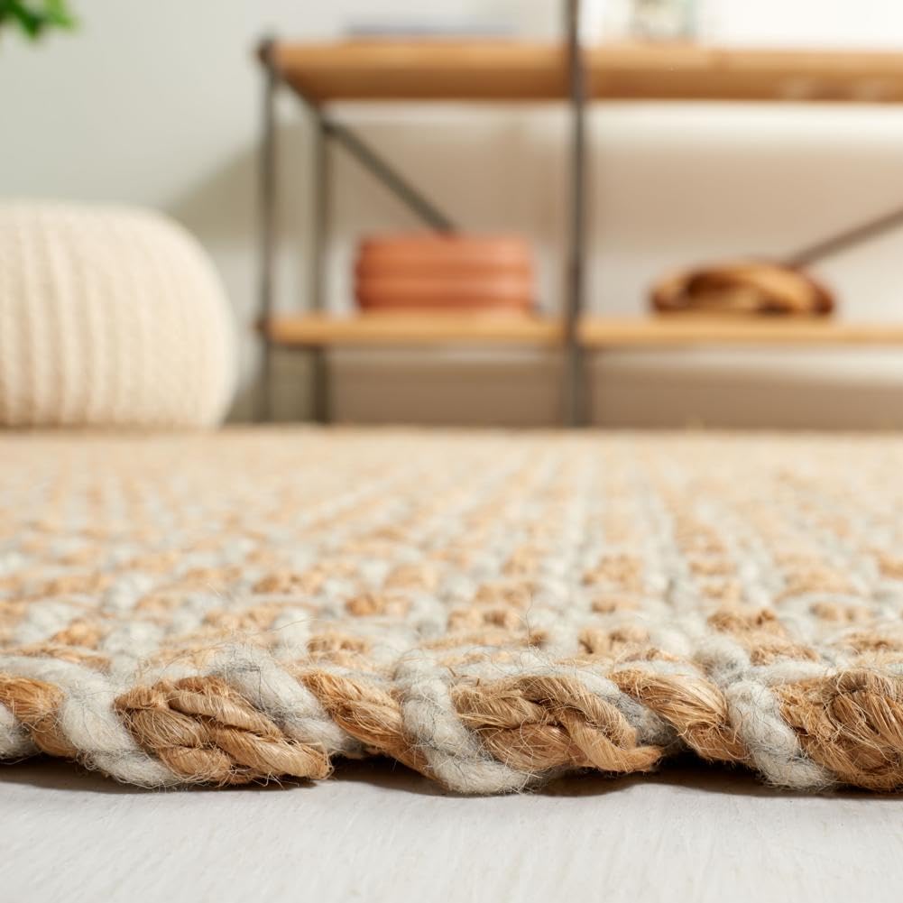 SAFAVIEH Area Rug 8x10 - Natural Fiber Collection - Large - Natural & Ivory, Handmade Wool & Jute, Farmhouse Style, Ideal for Living Room, Bedroom, Dining Space (NF818A)