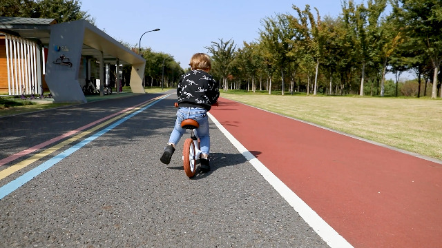 自転車本体 KIDDIE CAR CLASSICS 自転車本体 KIDDIE CAR CLASSICS 自転車本体 KIDDIE CAR